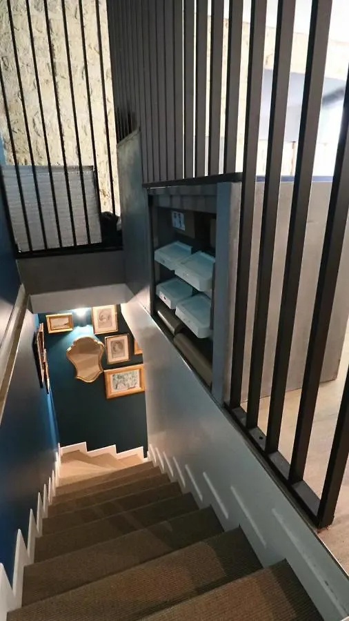 La Maison Bleue Parigi