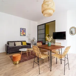 Parisuites Canal Saint Martin Chic & Design & Cosy Appartamento