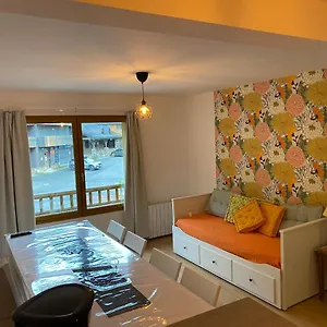  Appartement Le Fleuri Ensoleille De Guzet France